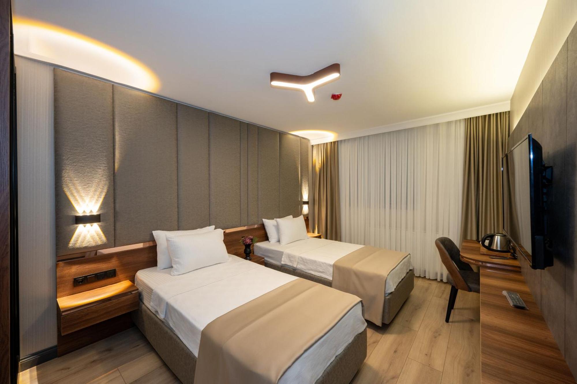 Vess Hotel Istanbul Exterior photo