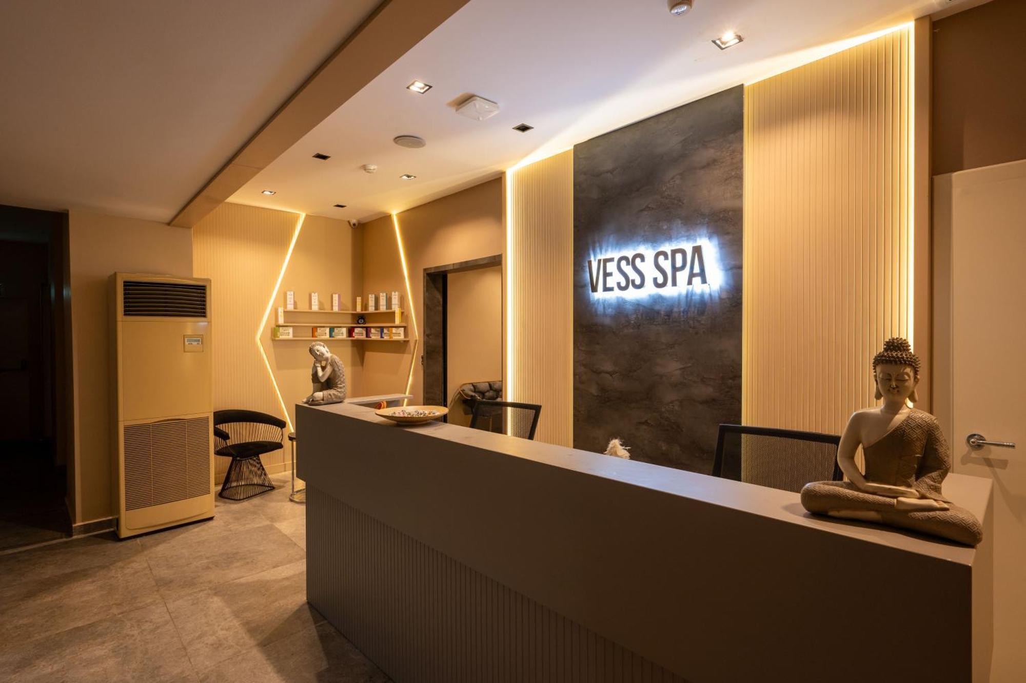 Vess Hotel Istanbul Exterior photo