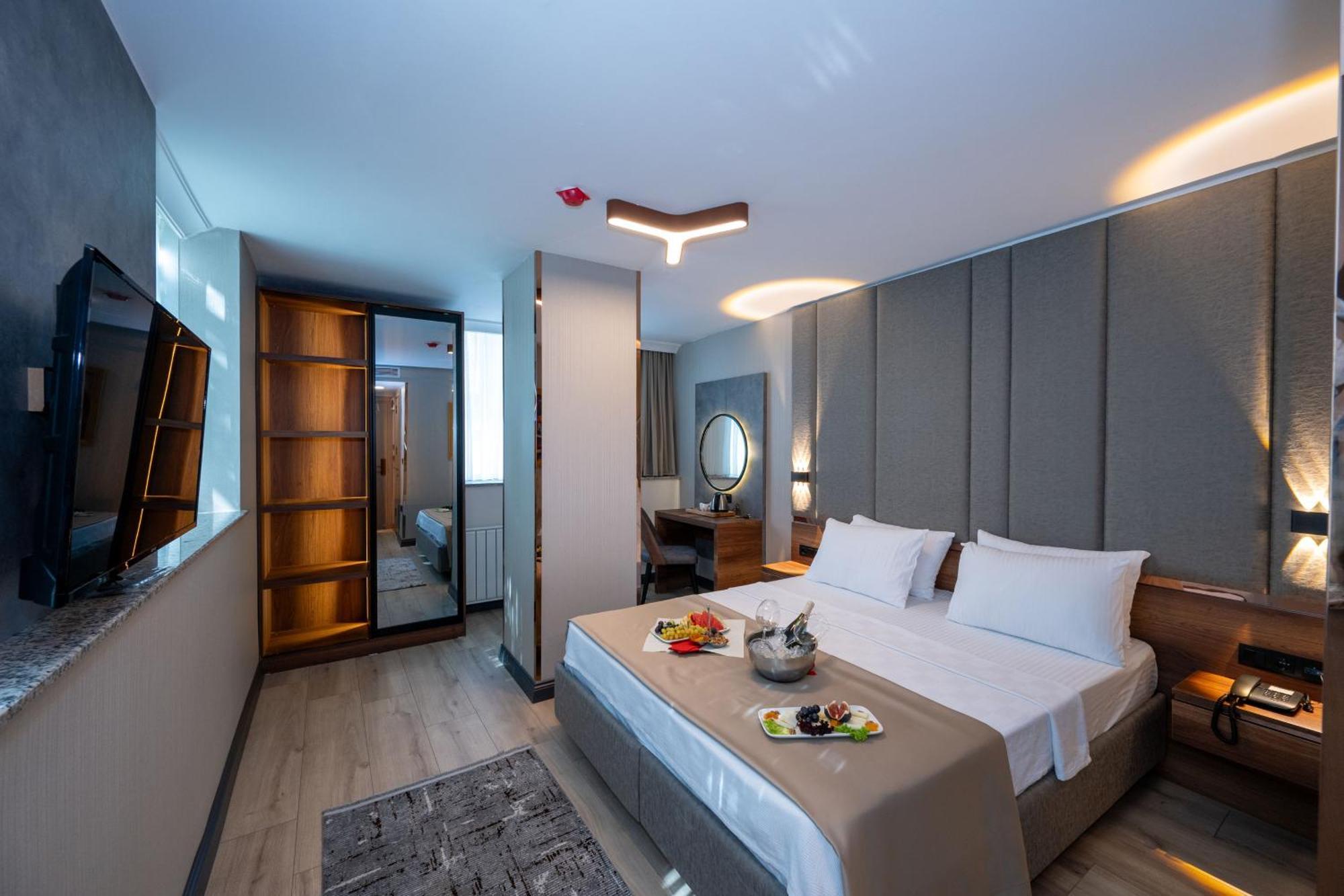 Vess Hotel Istanbul Exterior photo